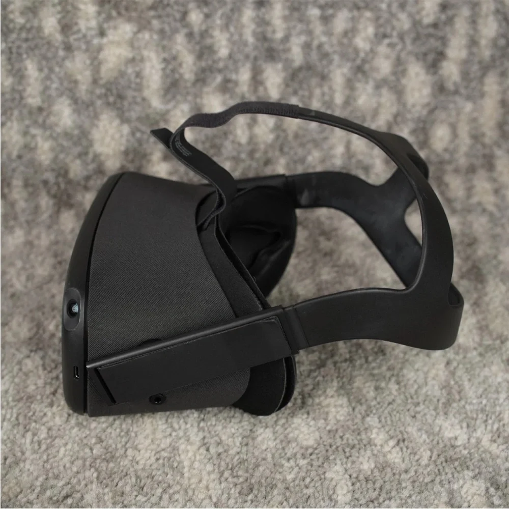Meta Oculus Quest 1 Standalone VR 128GB W/ Carry Bag 2 Controllers Tested